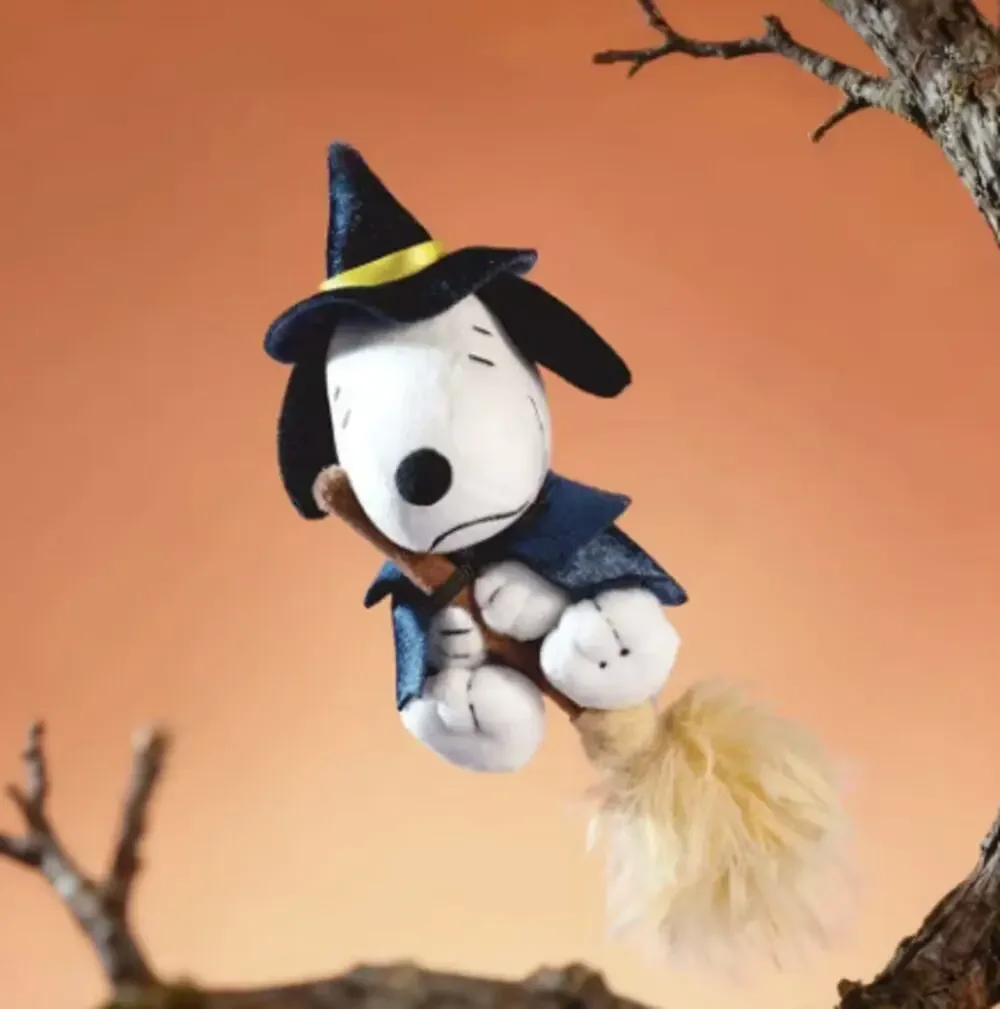 Peanuts x Youmai Trick Party Halloween Snoopy Plush Pendant - Broom Trick, New